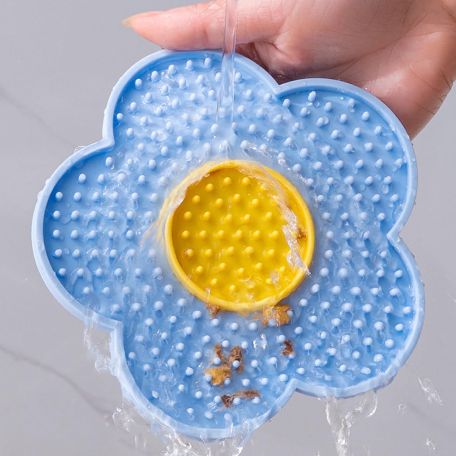 Small Flower Shape Silicone Licking Pad With Suction Cups